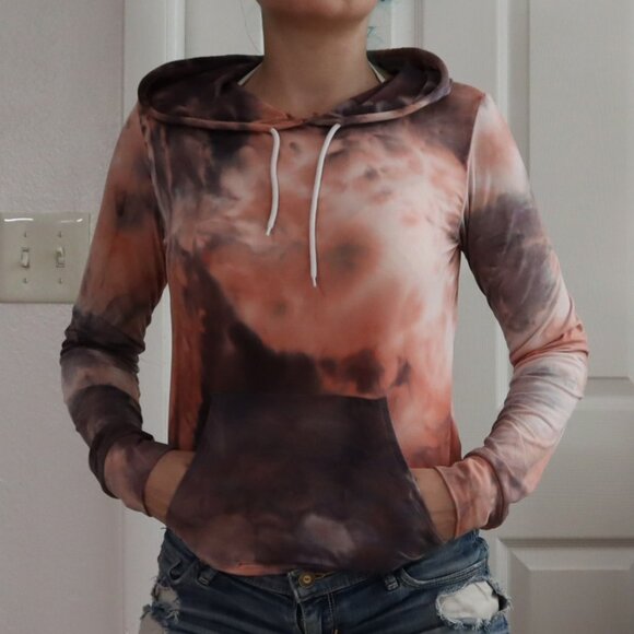 Tops - <👽 3/20$>Active wear, lightweight, tie-dye hoodie in size S